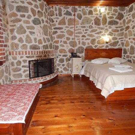 Ξενώνας Αριάδνη - Guesthouse Ariadni Lemos Exterior foto